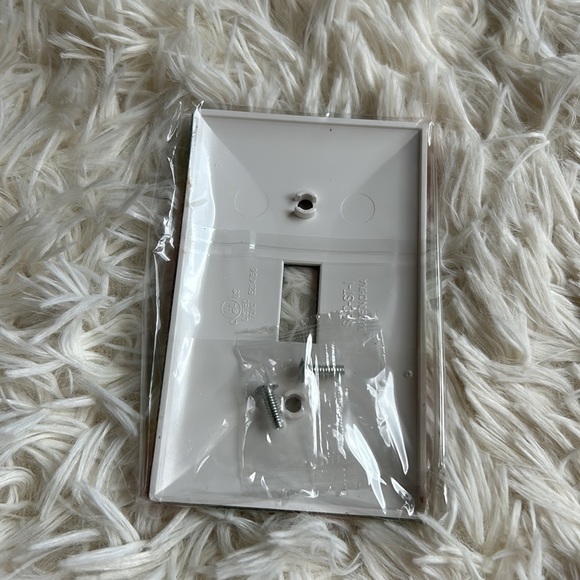 Rhinestone jeweled rainbow switch plate NEW‎ bright and sparkly - Picture 4 of 4